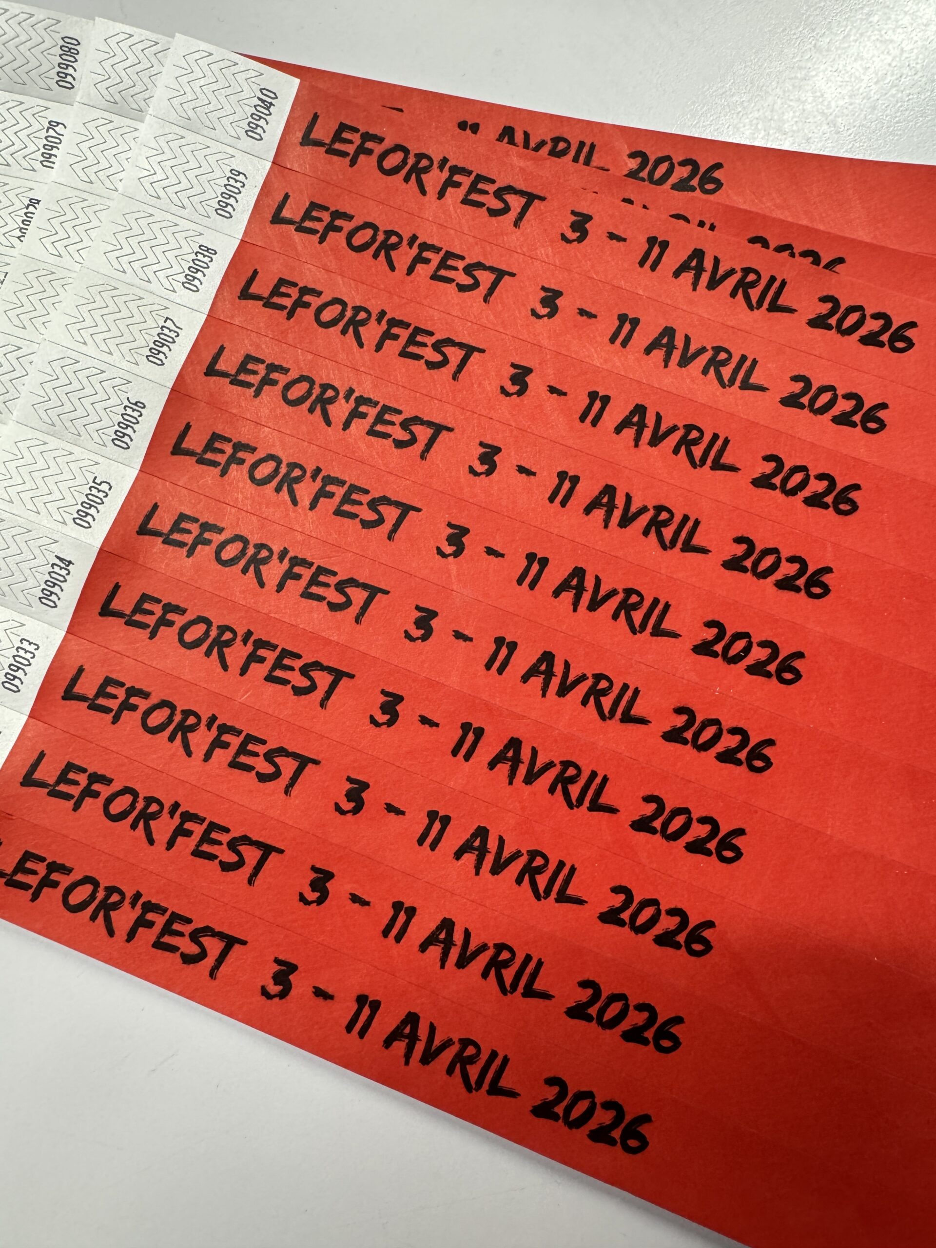 Bracelets d'entrée et billets rouges du Lefor'fest #3